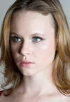 Thora Birch photo